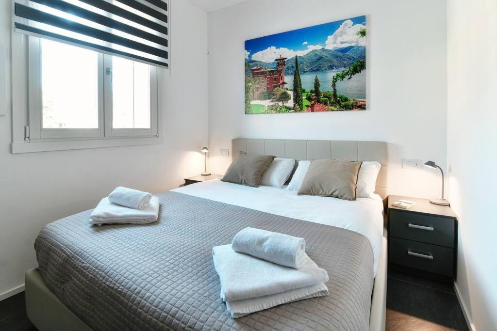 Como In Centro - By Myhomeincomo Exteriör bild